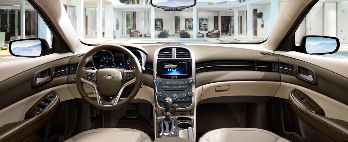 Chevrolet Malibu 2014 Catalog spread