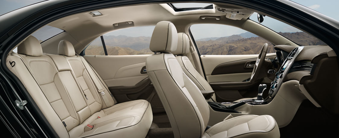 Chevrolet Malibu 2014 Catalog spread